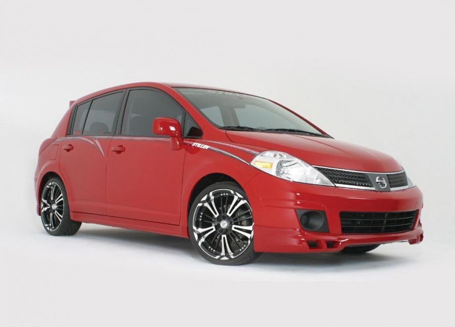  Nissan Versa by Stillen 2006 года  (фото 1 из 2)